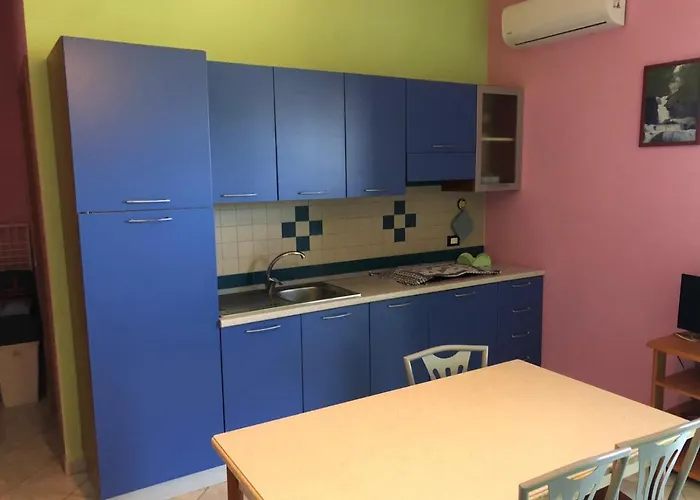 לינה וארוחת בוקר Casa Vacanza, Ristorante Borgorosso 3*